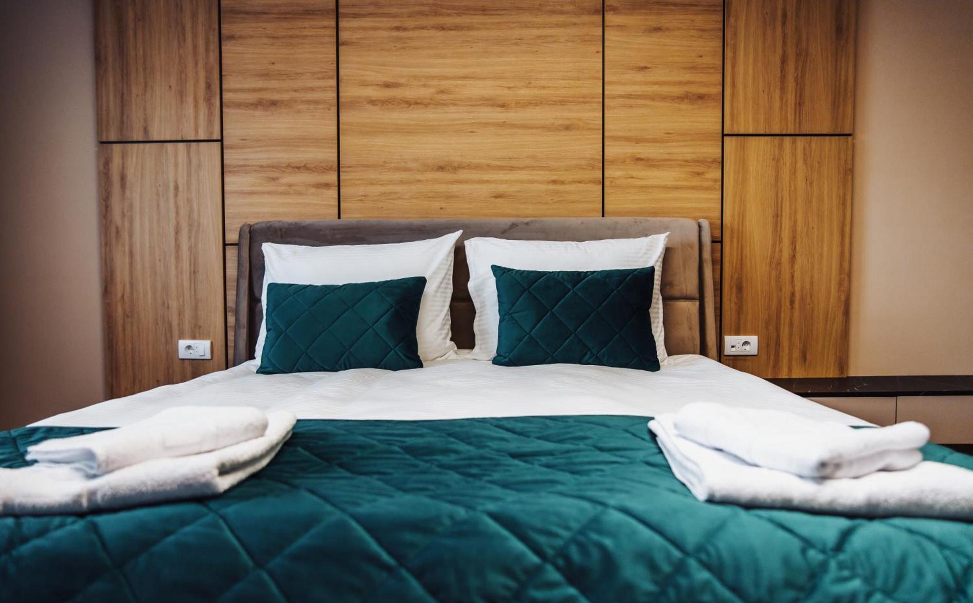 Hotel Brcko Gas Sarajevo Lukavica Екстериор снимка