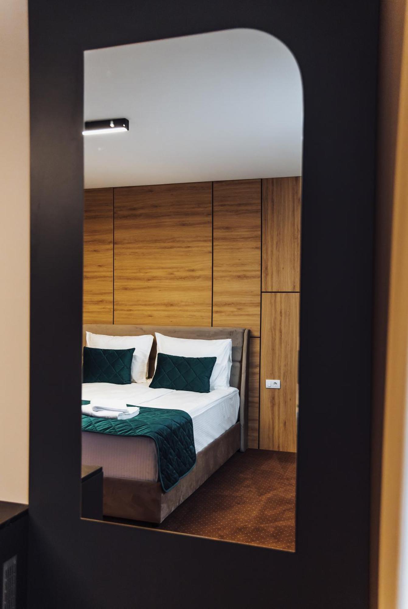 Hotel Brcko Gas Sarajevo Lukavica Екстериор снимка