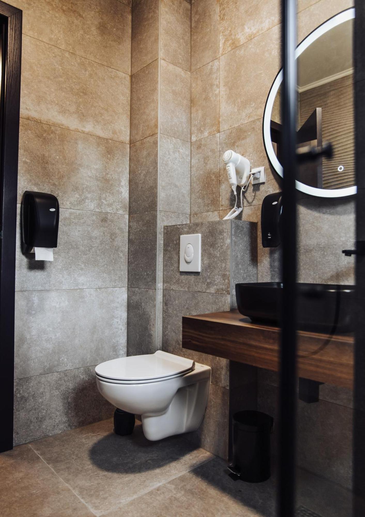 Hotel Brcko Gas Sarajevo Lukavica Екстериор снимка