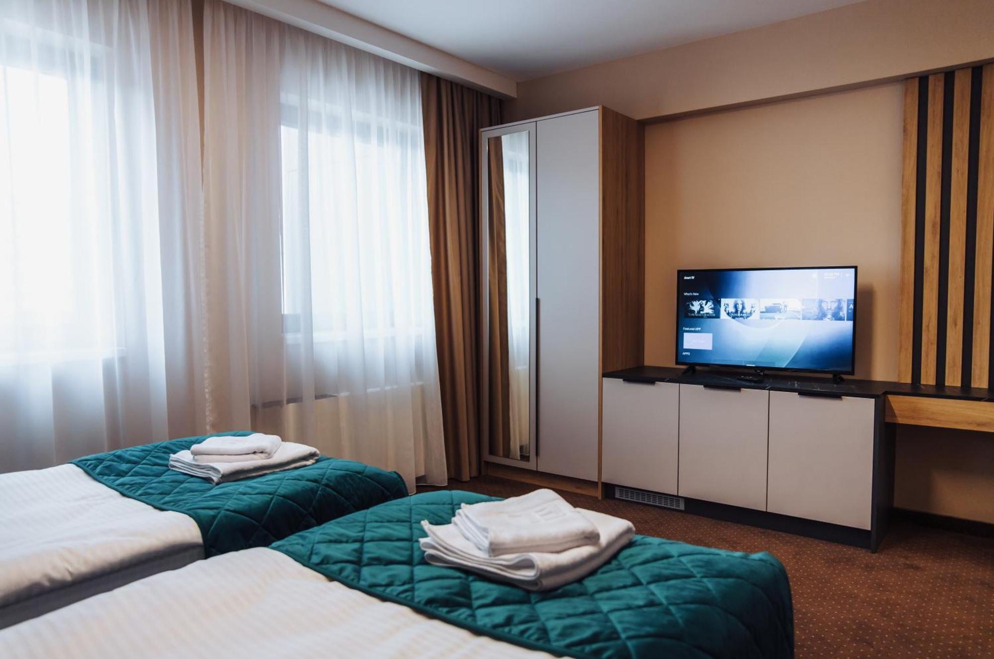 Hotel Brcko Gas Sarajevo Lukavica Екстериор снимка
