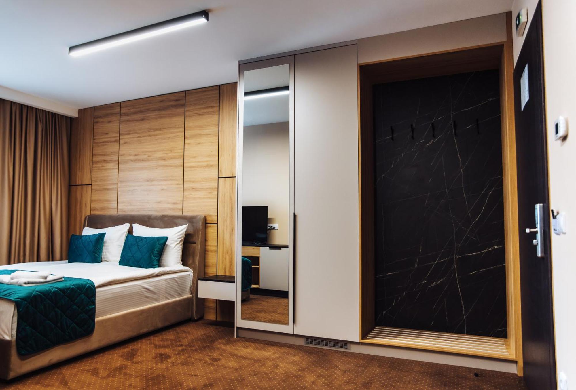 Hotel Brcko Gas Sarajevo Lukavica Екстериор снимка