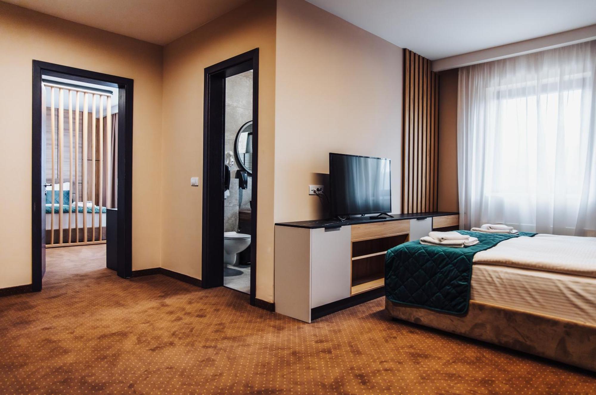 Hotel Brcko Gas Sarajevo Lukavica Стая снимка